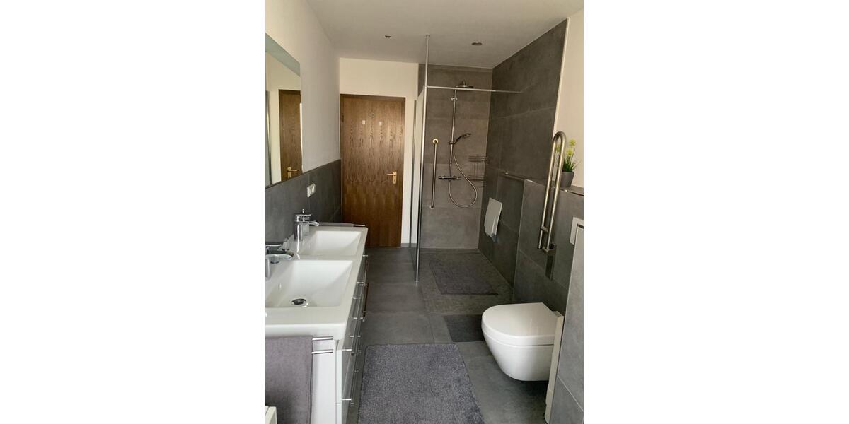 Einfamilienhaus Überherrn - 3 Zimmer, 140 m&sup2;, 1.450&euro; | Angebot:25489094