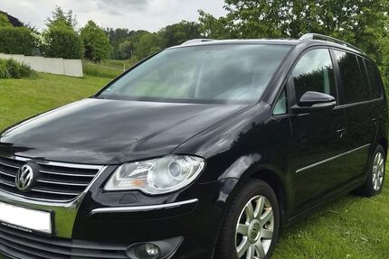 VW Touran 230.600 km 3.900 &euro; Waldems 65529