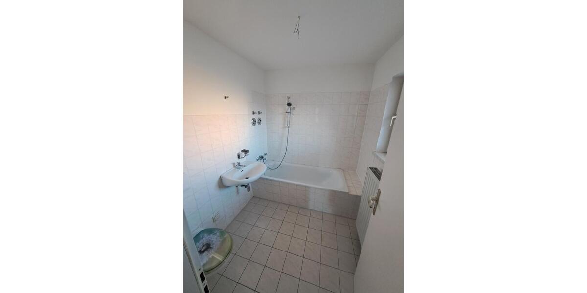 Etagenwohnung Arnstadt - 2 Zimmer, 48 m&sup2;, 252&euro; | Angebot:26035050