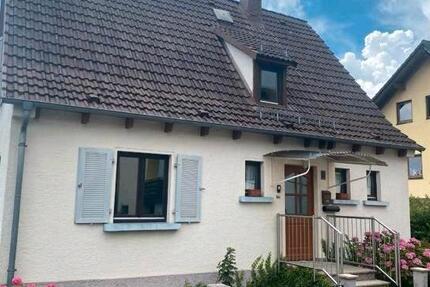 Haus Neckarsteinach - 7.5 Zimmer, 146 m&sup2;, 1.600&euro; | Angebot:26540464