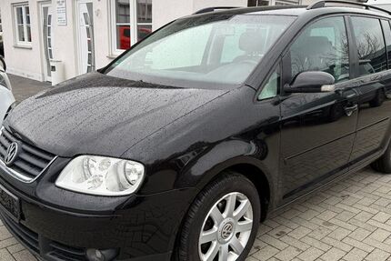 VW Touran 319.000 km 1.390 € Rheinbach 53359