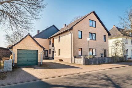 Großzügigs Haus mit Wintergarten, Dachgeschoss & Keller – 184 m² 5 zimmer