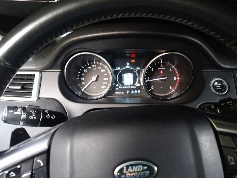 Land Rover Discovery Sport 4.079 km 20.999 € Hamburg 22459