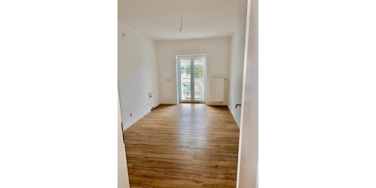 Erdgeschoßwohnung Wuppertal Gemarkung Elberfeld - 1 Zimmer, 63 m&sup2;, 690&euro; | Angebot:24951262