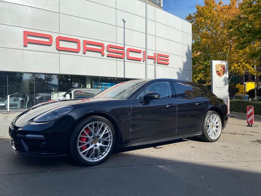 Porsche Panamera 180.000 km 49.700 € Berlin 10789