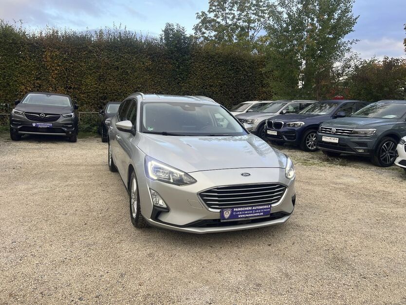 Ford Focus 121.000 km 13.499 € Stuttgart 70567