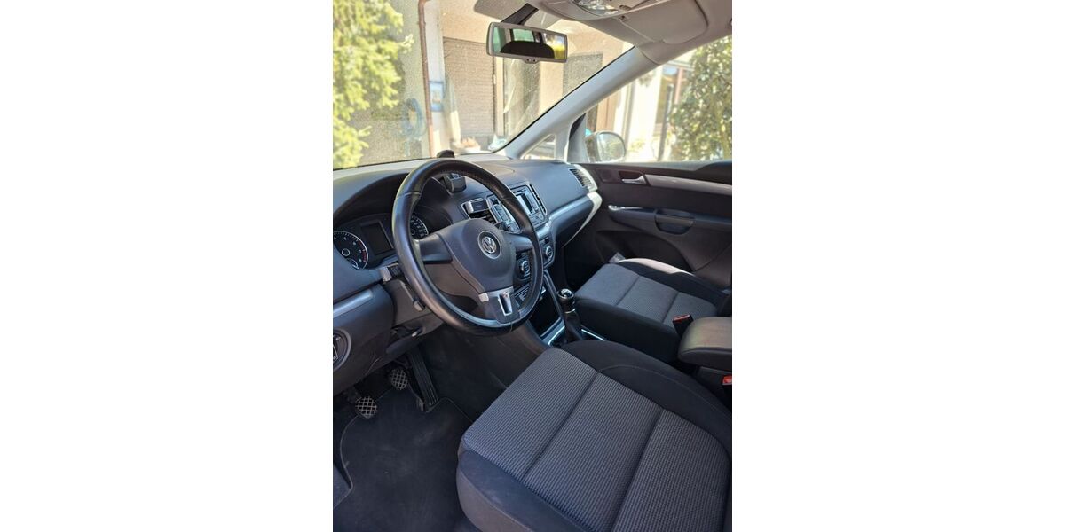 VW Sharan 126.000 km 13.950 &euro; Stuttgart 70567