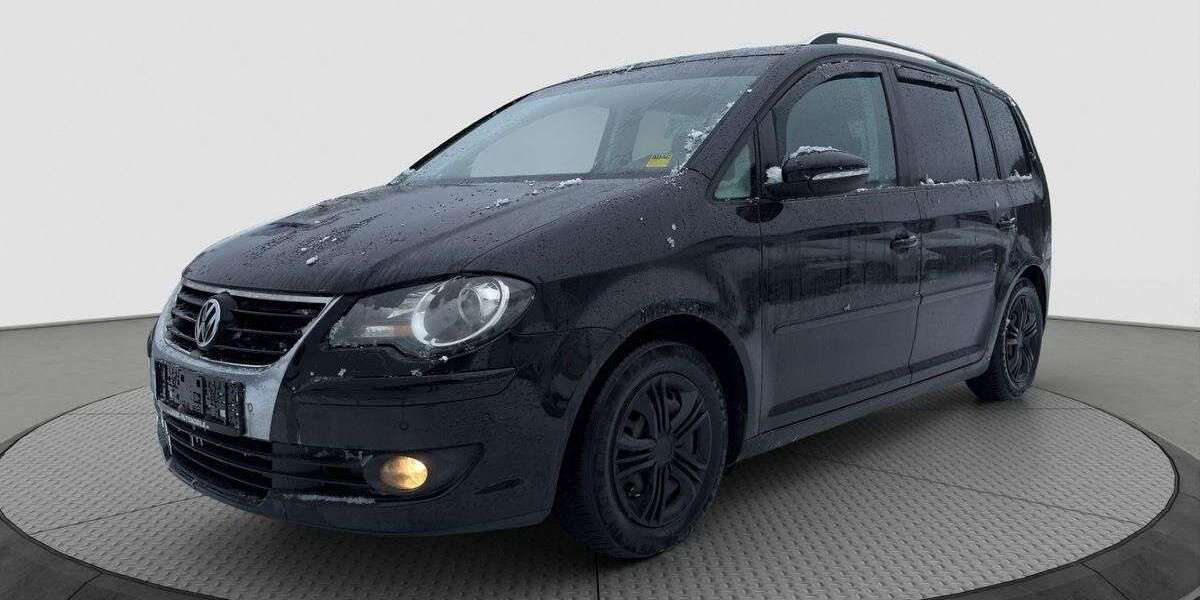 VW Touran 195.878 km 1.600 &euro; Neustadt/Vogtland 08223