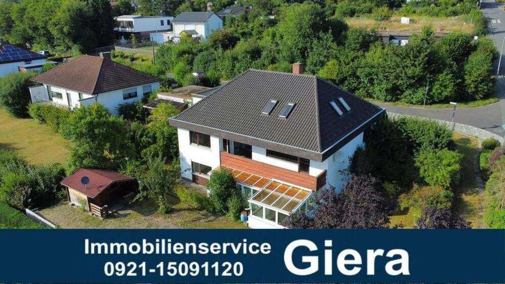 Haus zum Kaufen in Himmelkron 489.000 € 292.43 m²