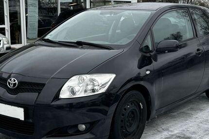 Toyota Auris 260.210 km 1.990 &euro; Falkensee 14612