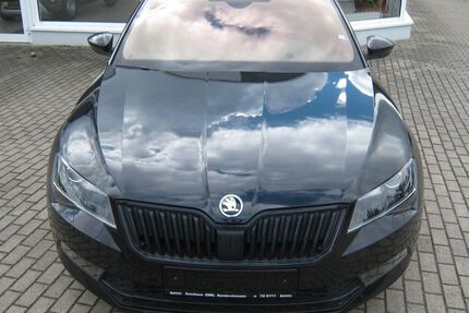 Skoda Superb 99.372 km 21.490 € Sondershausen 99706