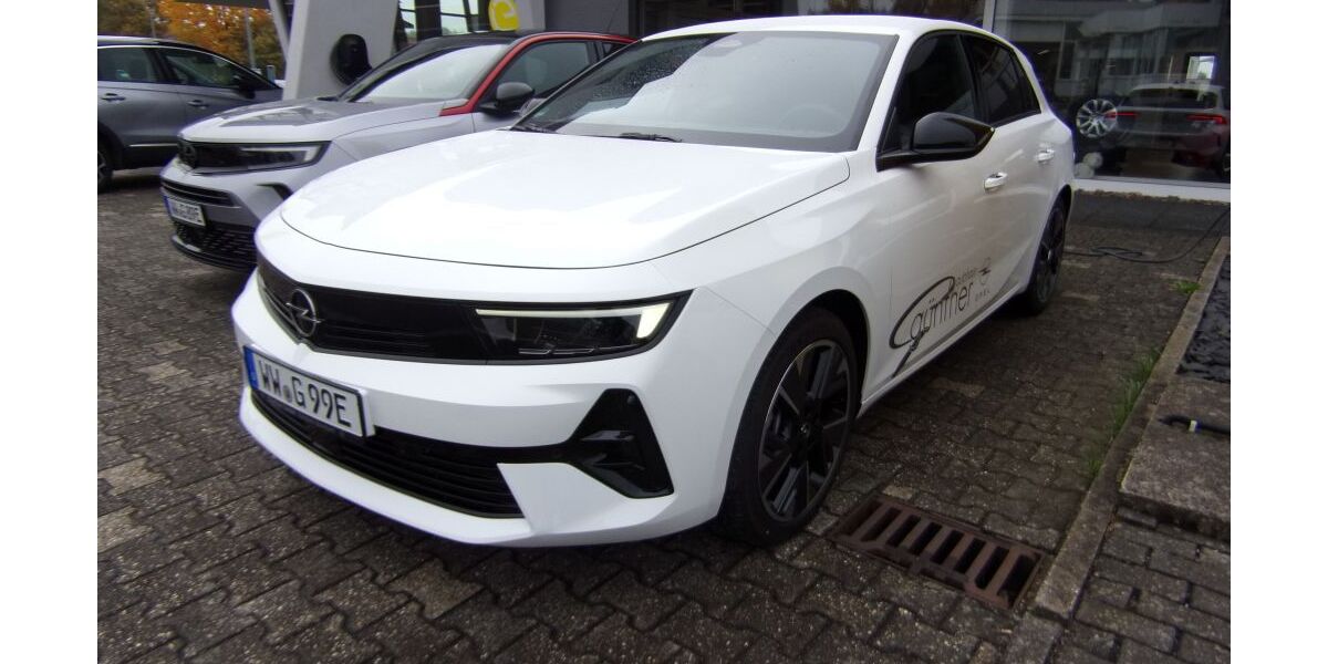 Opel Astra 3.500 km 34.888 € Ransbach-Baumbach 56235