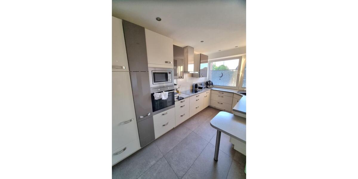 Reihenhaus Hamm Herringen - 8 Zimmer, 195 m&sup2;, 399.000&euro; | Angebot:24772365