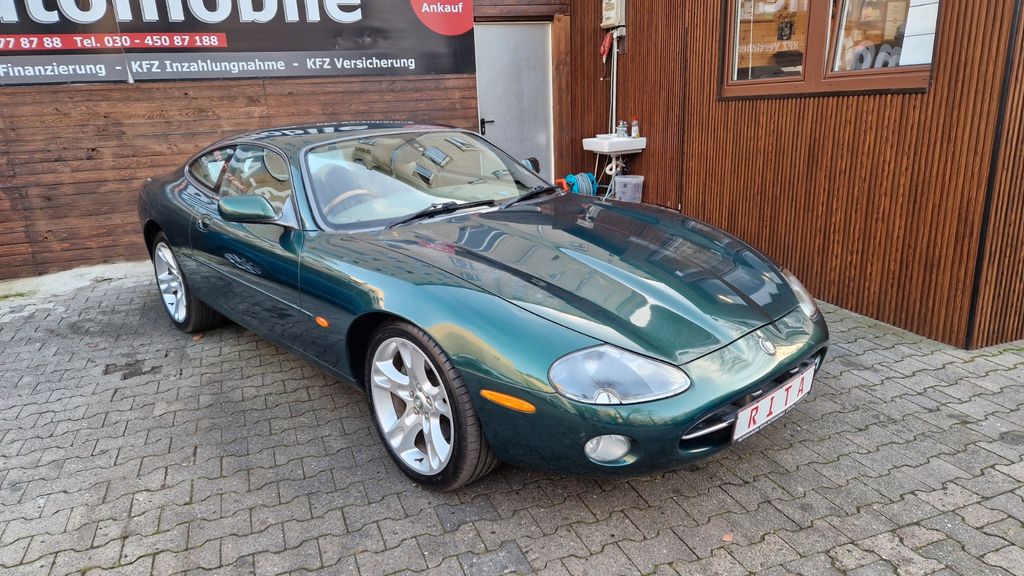 Jaguar XK8 155.185 km 12.980 &euro; Berlin 10627
