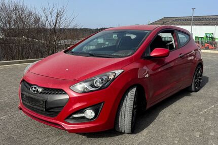 Hyundai i30 129.451 km 3.990 &euro; Oberhonnefeld 56587