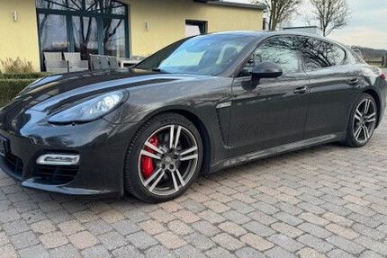 Porsche Panamera 261.500 km 22.900 &euro; Neuenkirchen/Bramsche 49586