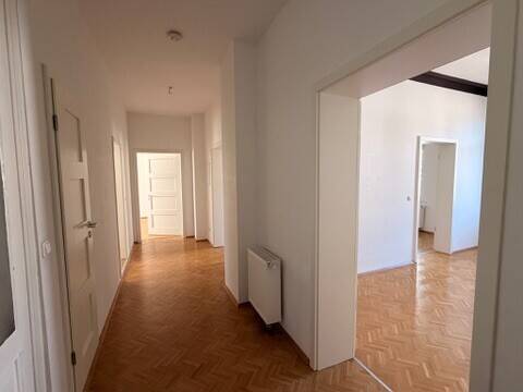 Etagenwohnung Frankfurt am Main Nordend-Ost - 4 Zimmer, 100 m&sup2;, 1.720&euro; | Angebot:26292116