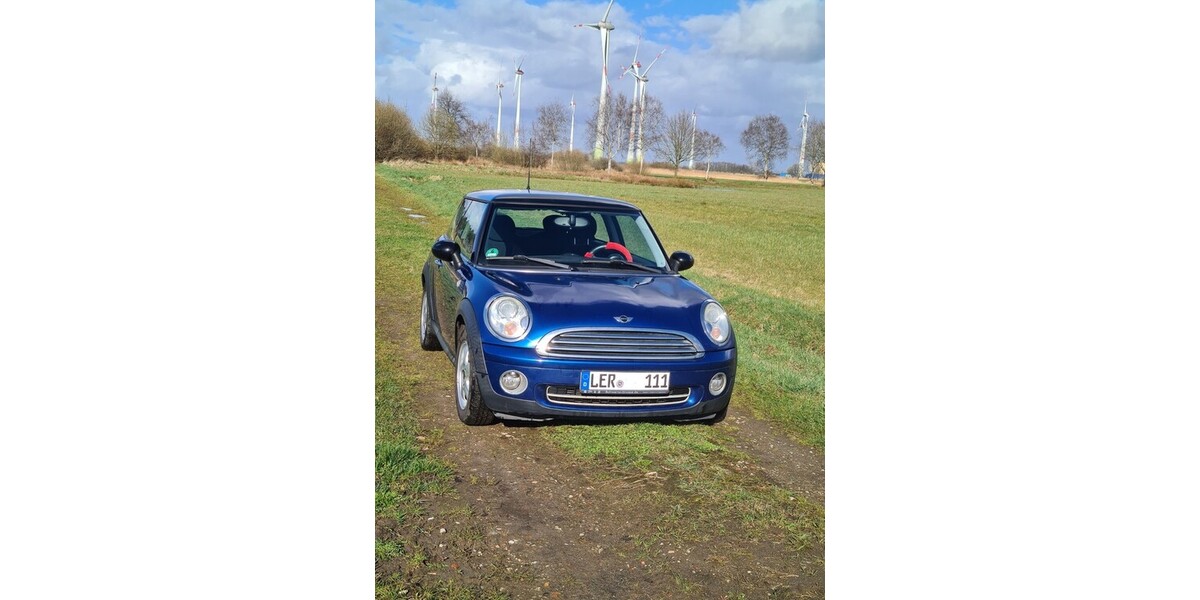Mini Cooper 136.500 km 2.999 &euro; Weener 26826
