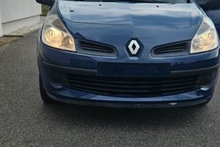 Renault Clio 197.000 km 1.990 € Klipphausen 01665