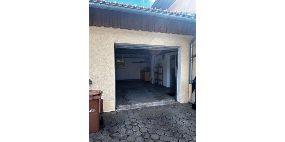 Einfamilienhaus Deggendorf - 5 Zimmer, 107 m&sup2;, 1.250&euro; | Angebot:26218228