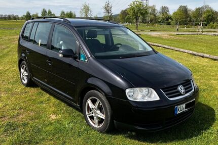 VW Touran 313.000 km 1.200 &euro; Mainleus 95336