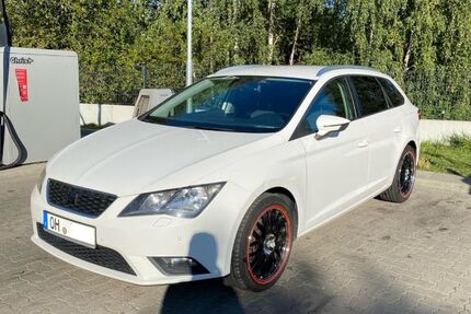 Seat Leon 231.800 km 6.900 € Lübeck 23552