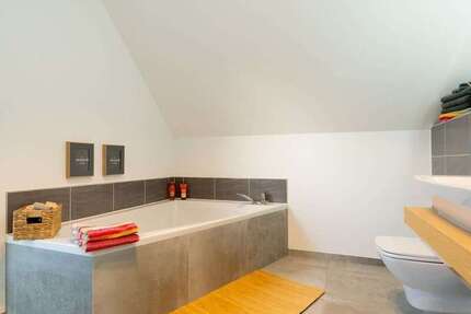 Haus Kleinmachnow - 2 Zimmer, 70 m&sup2;, 804.734&euro; | Angebot:27145129