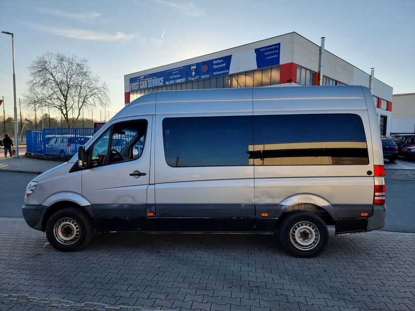 Mercedes-Benz Sprinter 273.251 km 7.499 € Düsseldorf 40599