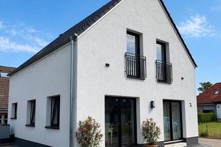Haus Wunstorf - 4 Zimmer, 126 m&sup2;, 345.000&euro; | Angebot:26254565