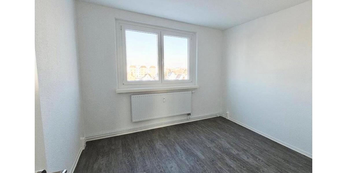 Erdgeschoßwohnung Essen Stadtbezirk III - 1 Zimmer, 3 m&sup2;, 370&euro; | Angebot:25592110