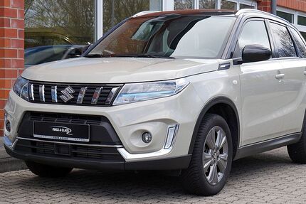 Suzuki Vitara 33.000 km 18.890 &euro; Büdelsdorf 24782
