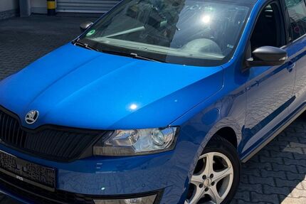 Skoda Rapid 223.000 km 6.999 &euro; Frankfurt am Main 65933