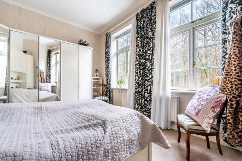 Etagenwohnung Pinneberg - 5 Zimmer, 115 m&sup2;, 1.600&euro; | Angebot:25559105