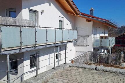 Wohnung Pfarrkirchen - 6.5 Zimmer, 142 m&sup2;, 1.200&euro; | Angebot:25368778