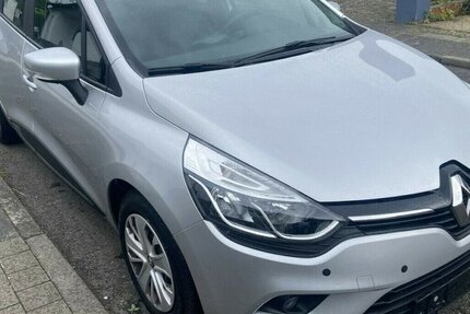 Renault Clio GT Bose Klima Navi 20.tkm ServNeu GARANTIE 20.000 km 12.900 &euro; Erftstadt 50374