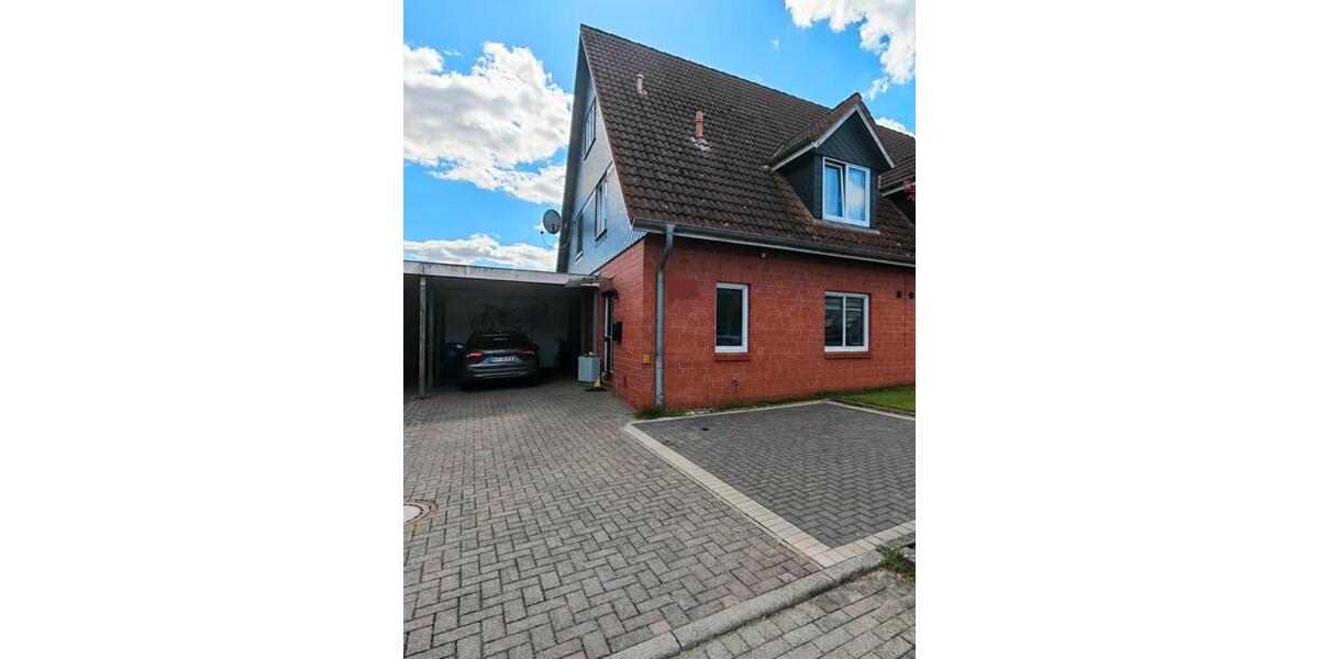 Doppelhaushälfte Lübstorf - 5 Zimmer, 130 m&sup2;, 260.000&euro; | Angebot:26764618