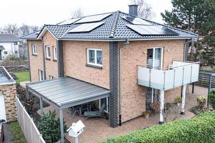 Haus Rastede / Wahnbek Wahnbek - 6 Zimmer, 227 m&sup2;, 787.000&euro; | Angebot:25771353