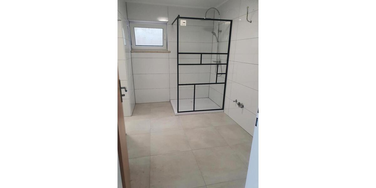 Erdgeschoßwohnung Hermeskeil - 3 Zimmer, 123 m&sup2;, 1.000&euro; | Angebot:25440243