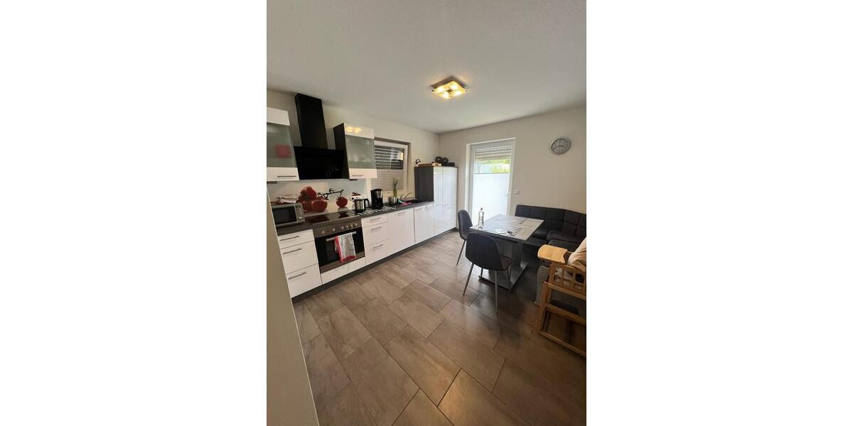 Einfamilienhaus Wardenburg - 3 Zimmer, 120 m&sup2;, 1.500&euro; | Angebot:24628524