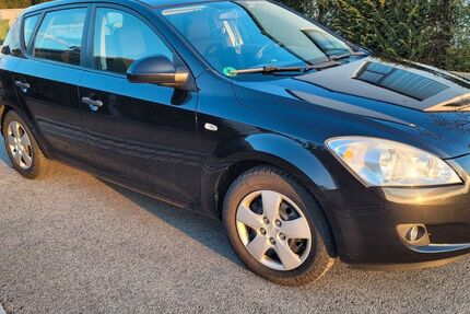 Kia ceed / Ceed 159.000 km 3.500 &euro; Alteglofsheim 93087