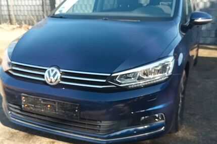 VW Touran 133.000 km 14.999 &euro; Hambühren 29313
