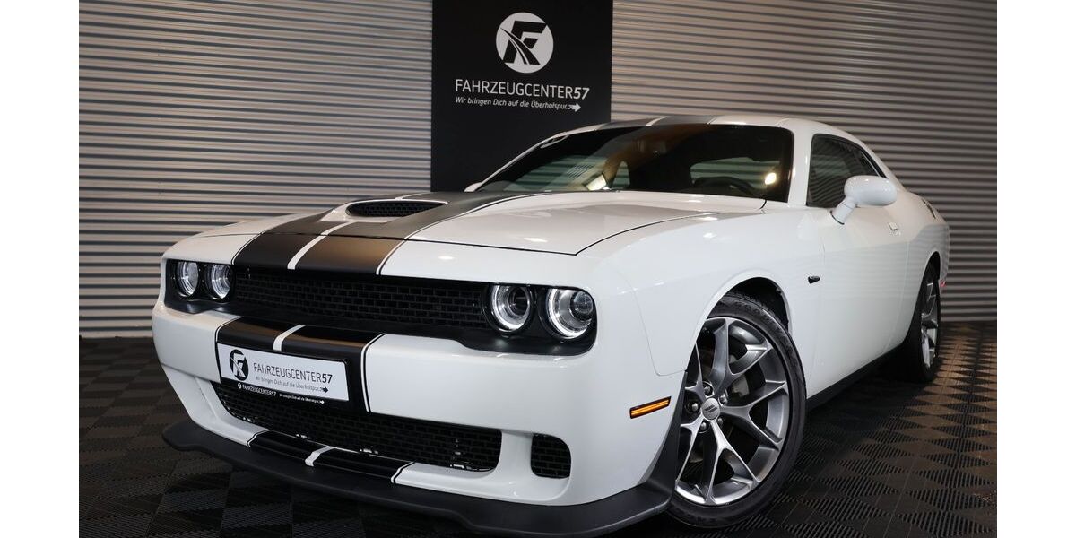 Dodge Challenger 42.922 km 26.900 &euro; Wenden 57482