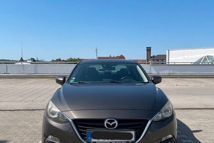 Mazda 3 178.000 km 7.699 &euro; Potsdam 14480