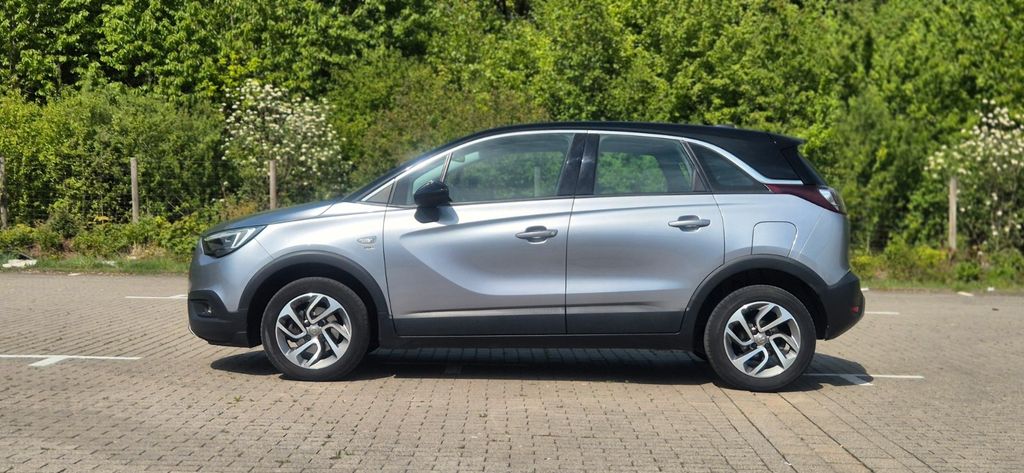 Opel Crossland (X) 110.000 km 10.500 &euro; Aachen 52074