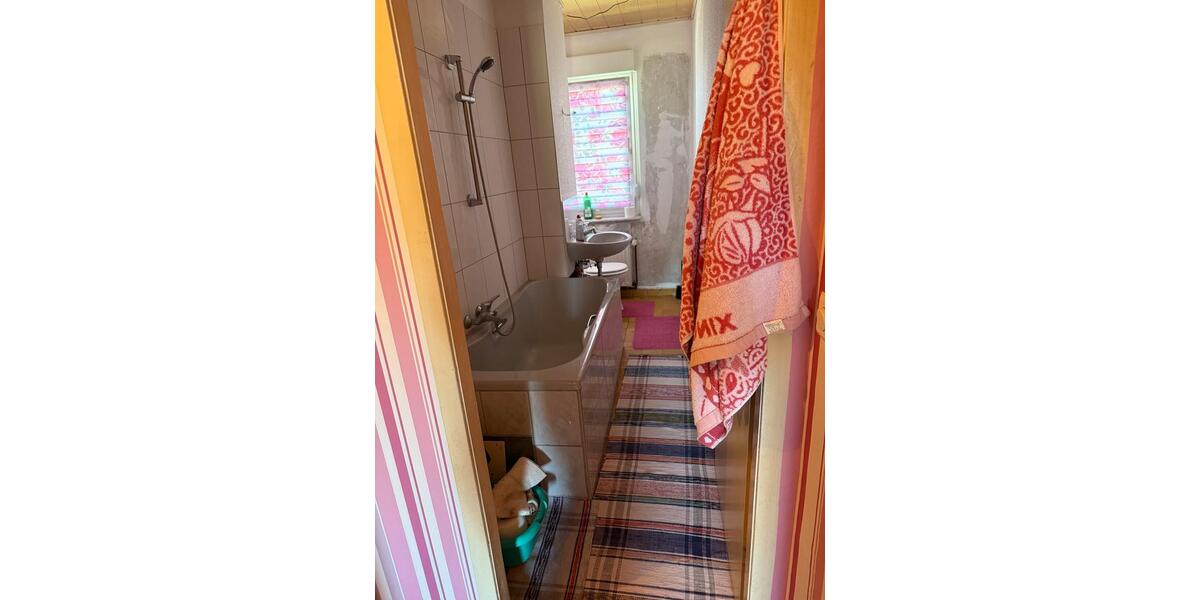 Etagenwohnung Nebra (Unstrut) - 2 Zimmer, 45 m&sup2;, 36.000&euro; | Angebot:26993763