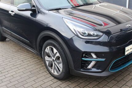 Kia Niro 56.106 km 21.450 &euro; Radebeul-Dresden 01445
