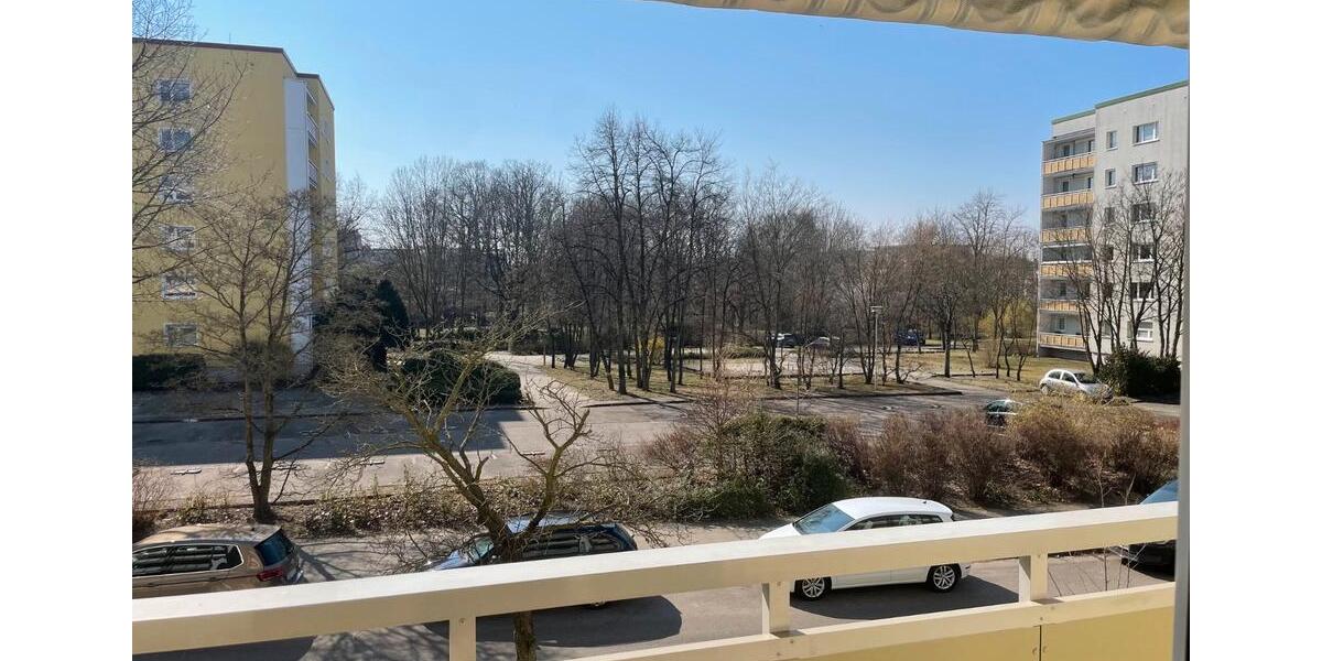Etagenwohnung Cottbus Spremberger Vorstadt - 4 Zimmer, 68 m&sup2;, 544&euro; | Angebot:26417138