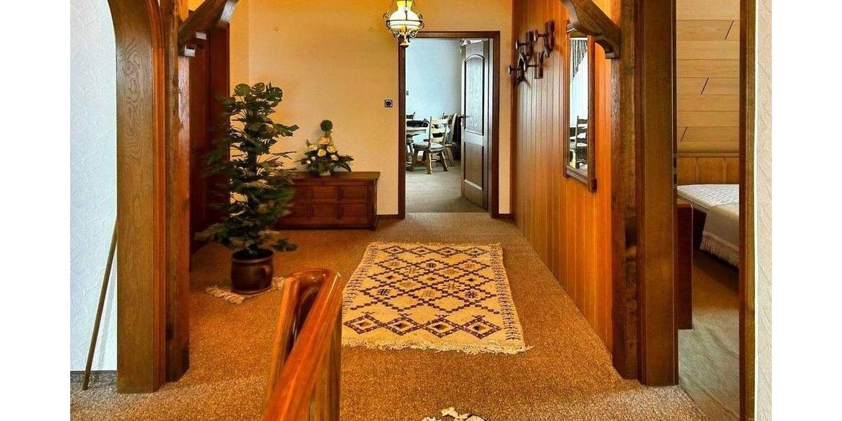 Einfamilienhaus Steinheim Sandebeck - 9 Zimmer, 209 m&sup2;, 249.000&euro; | Angebot:25069585