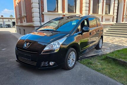 Peugeot 5008 152.000 km 6.500 &euro; Breddin 16845