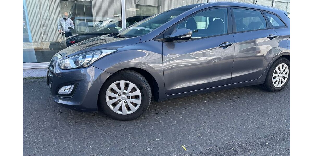 Hyundai i30 271.000 km 5.499 &euro; Frankfurt am Main 60486